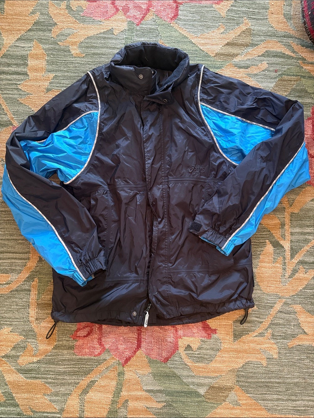 ASICS windbreaker